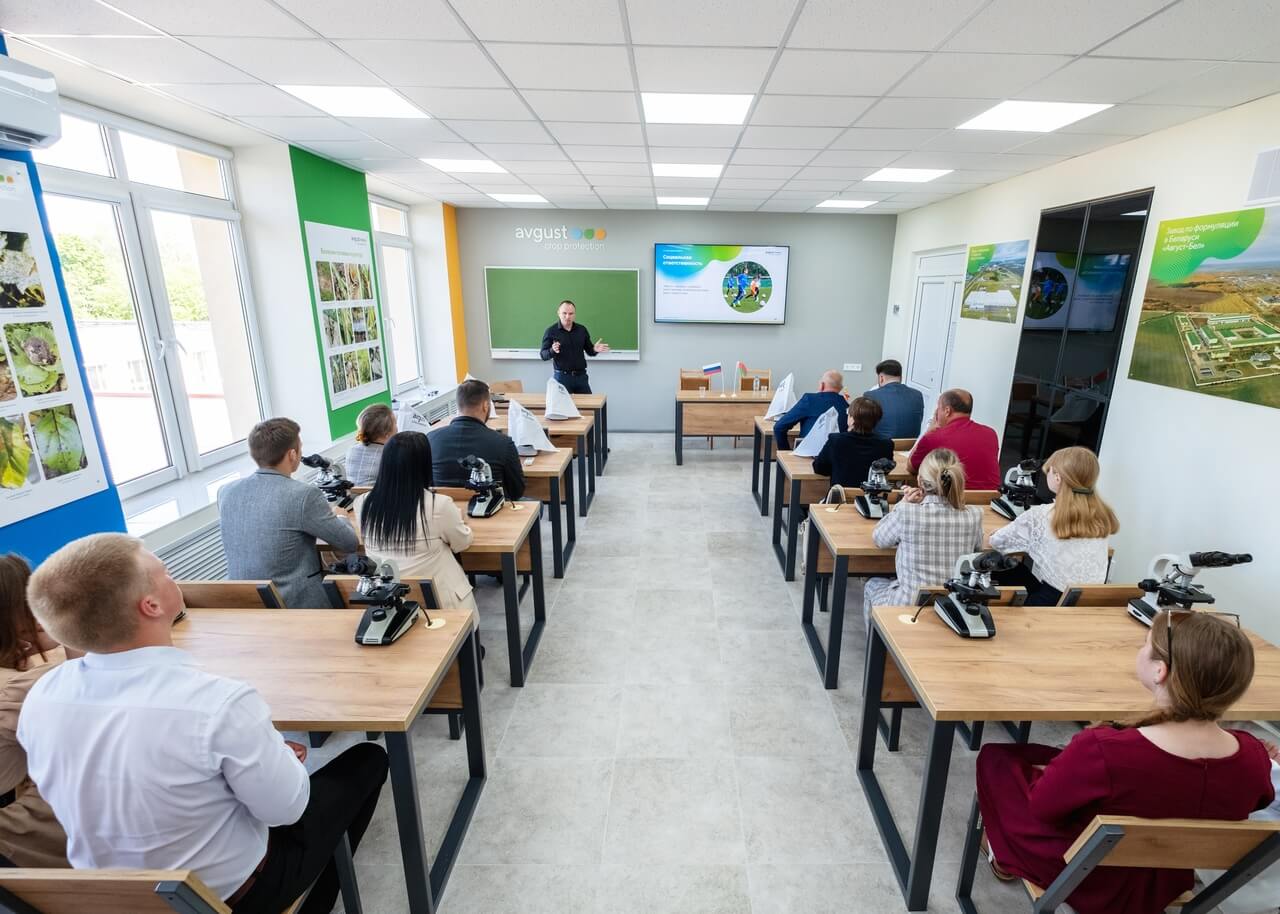 2023 წელს აგვისტომ აღჭურვა ოთხი ახალი საკლასო ოთახი სასოფლო-სამეურნეო უნივერსიტეტებში.